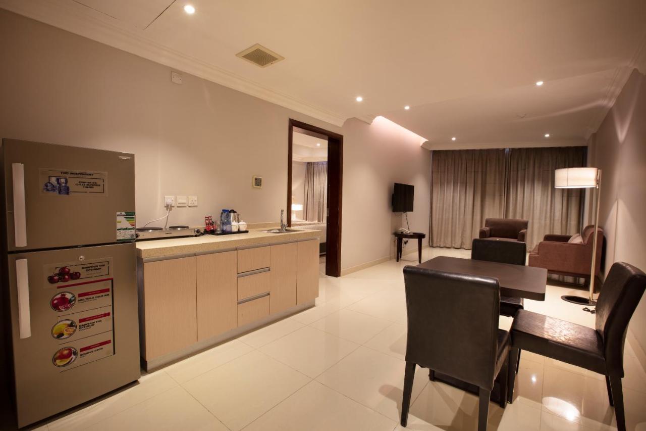 Somedays Hotel Suites Al-Hofuf Bagian luar foto