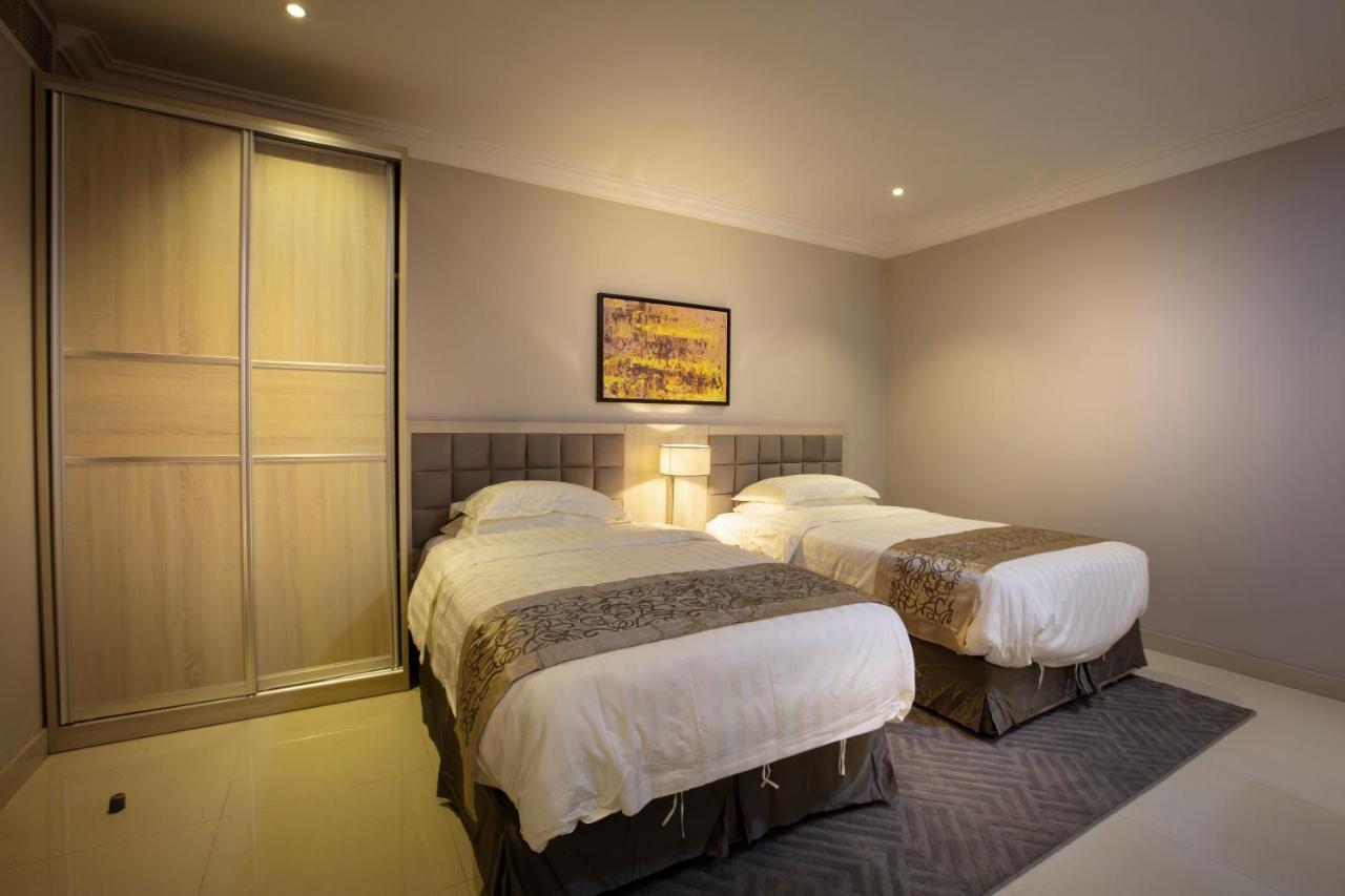 Somedays Hotel Suites Al-Hofuf Bagian luar foto