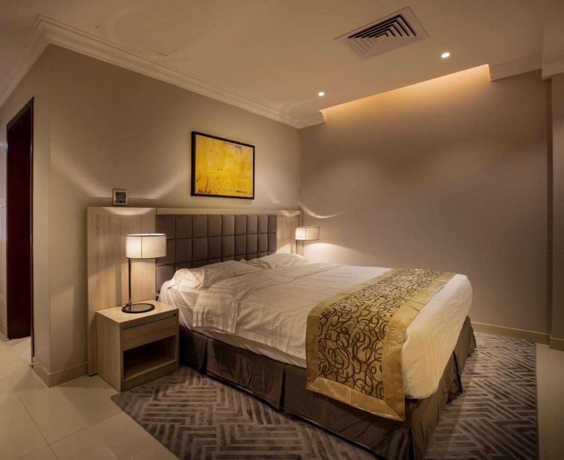 Somedays Hotel Suites Al-Hofuf Bagian luar foto